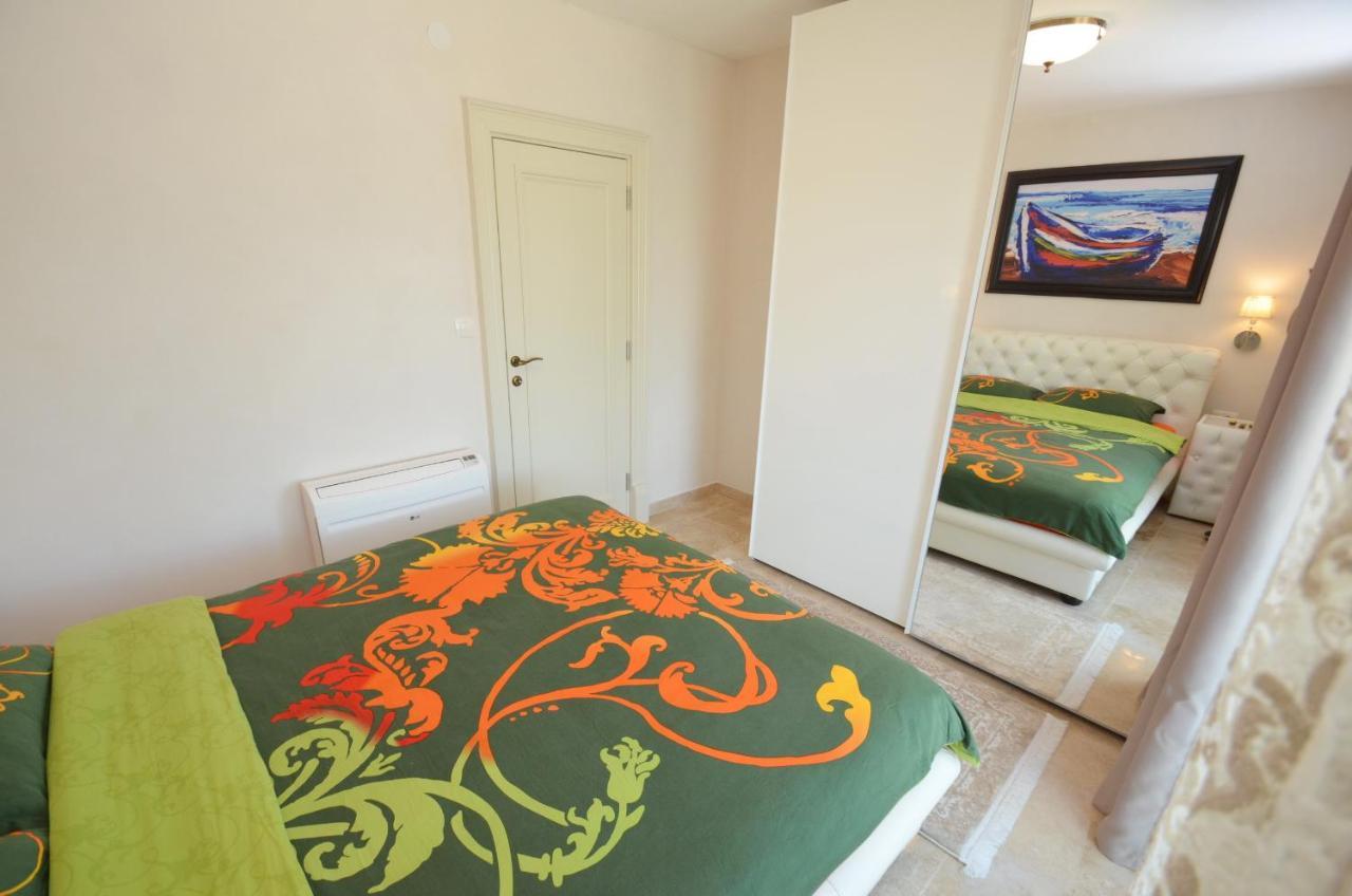 Leut Stone Residence ติวัต ภายนอก รูปภาพ