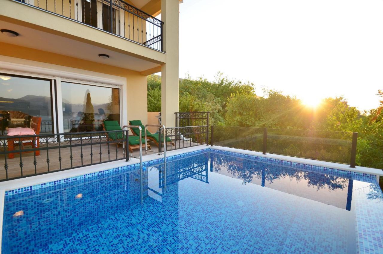 Leut Stone Residence ติวัต ภายนอก รูปภาพ